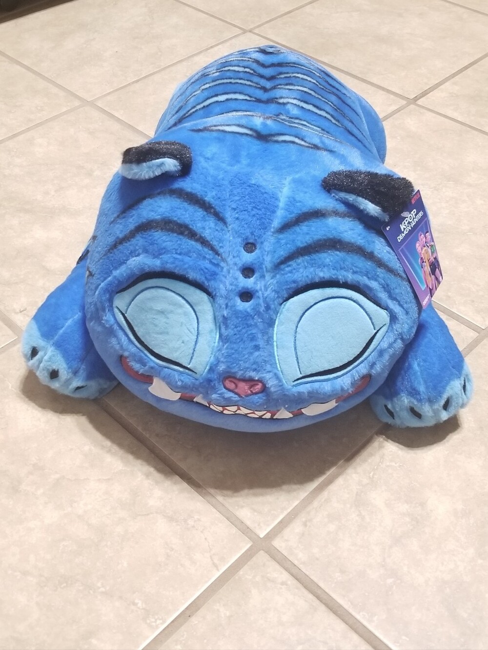 Jazwares K-Pop Demon Hunters Sleeping Derpy 22 Inch Plush
